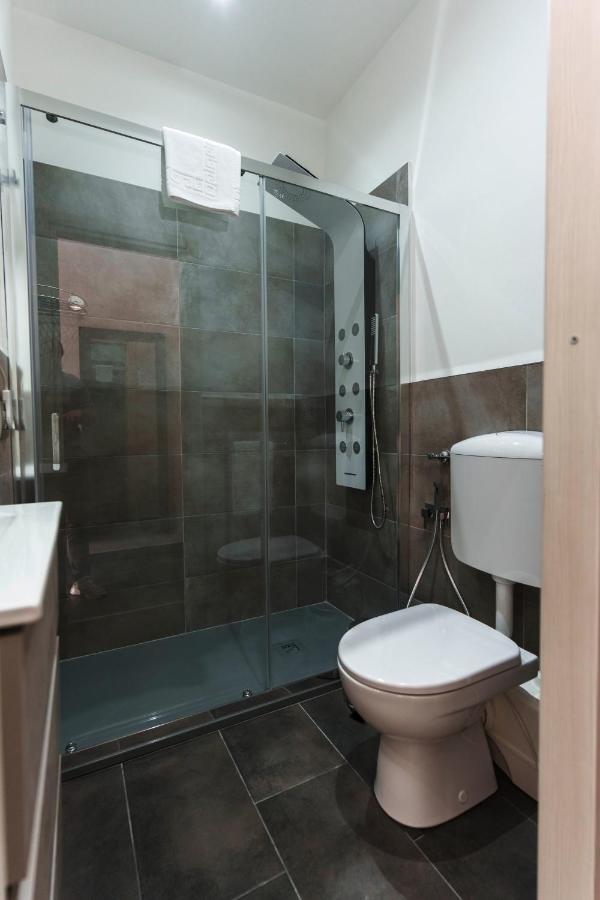 Julia Luxury Suite Roma Ngoại thất bức ảnh